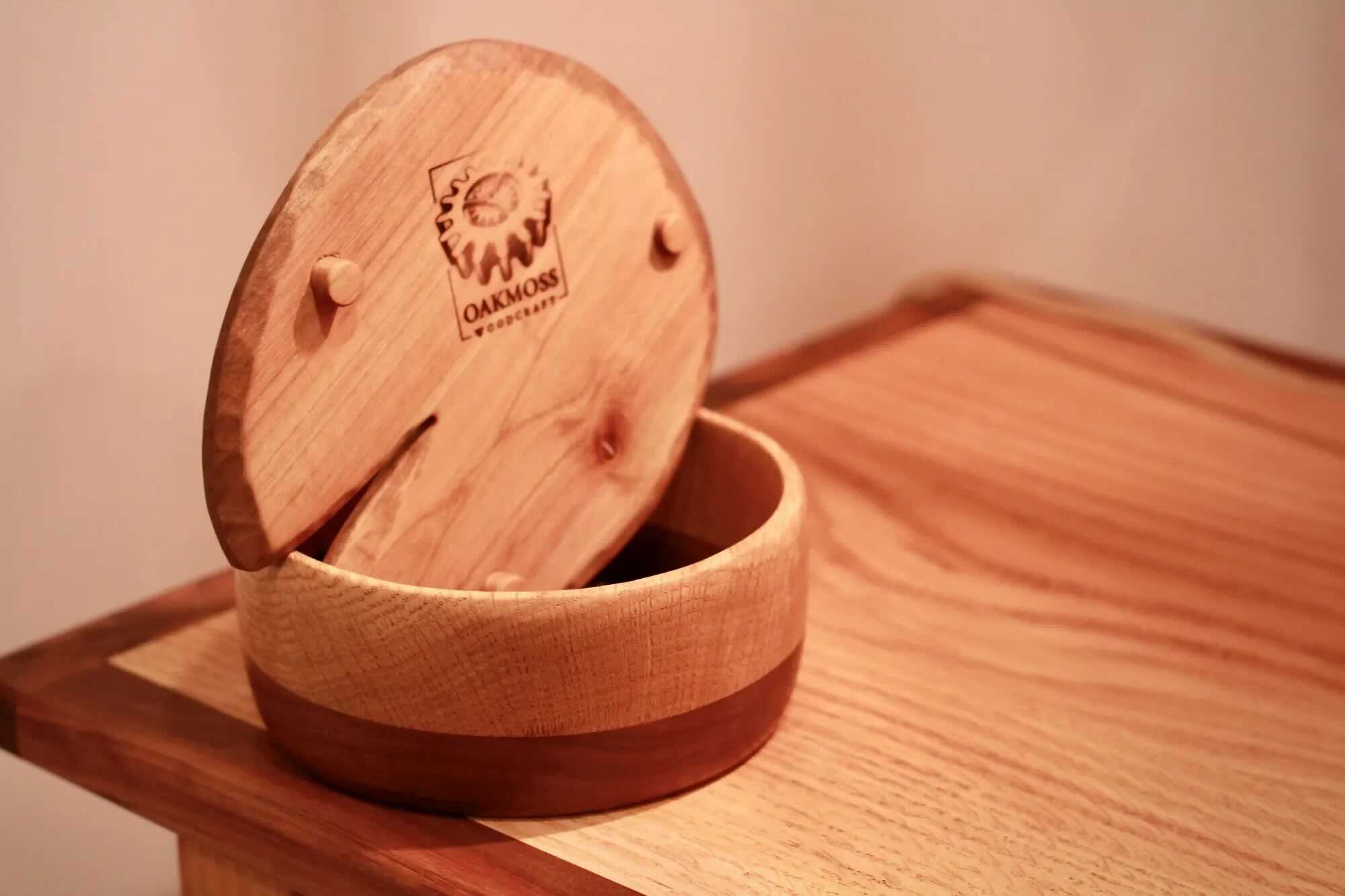 Oakmoss Wood Carving